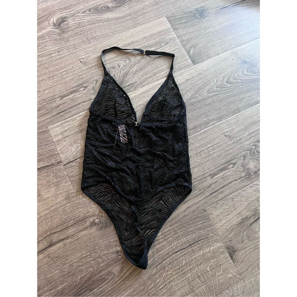 Victoria’s Secret Black Lace Strappy Bodysuit size Small